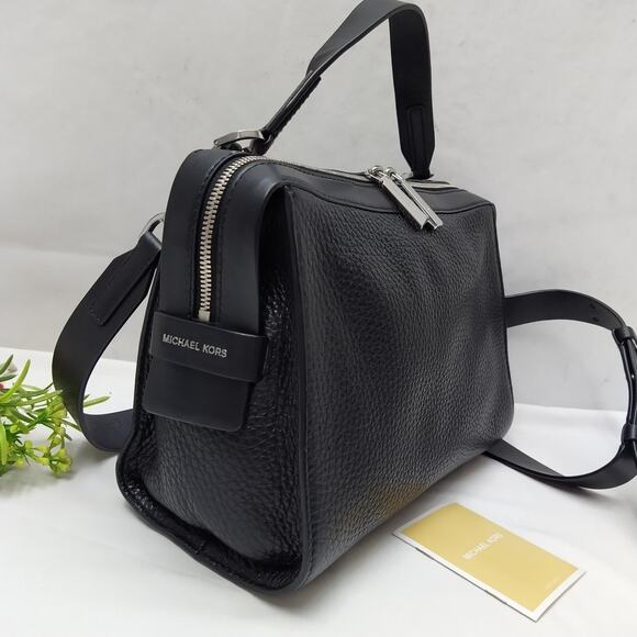 Michael Kors Ingrid Black Pebbled Leather Crossbody Shoulder Bag -NWT $298 - Picture 2 of 16